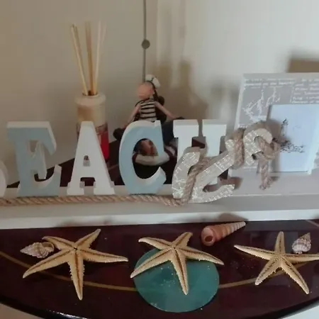 Apartamento T2 Em Frente A De Buarcos 아파트 *